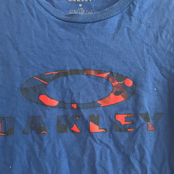 Oakley Men’s T-shirt - Picture 3 of 3